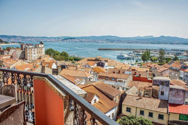 ÁTico Con Vistas Al Mar Garaje Y Wi-fi - Cangas