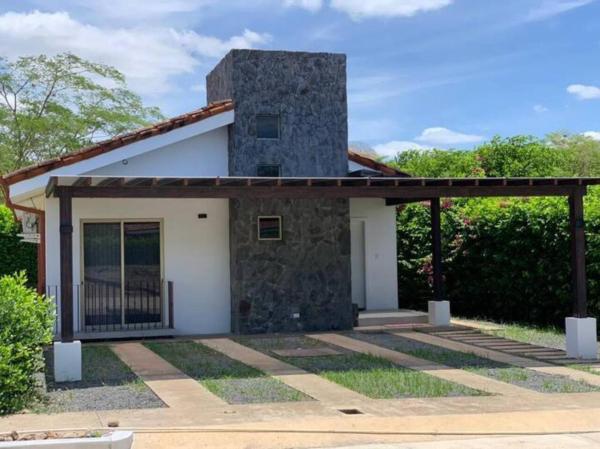 Casa Abby Tamarindo