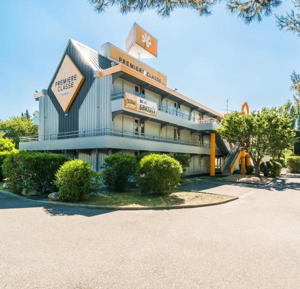 A la foto es mostra l'objecte Premiere Classe Orange situat a la ciutat de Orange.