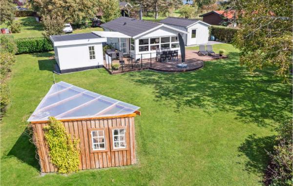 Auf dem Foto ist das Objekt Lovely Home In Karrebæksminde With Wifi in der Stadt Karrebæksminde zu sehen.