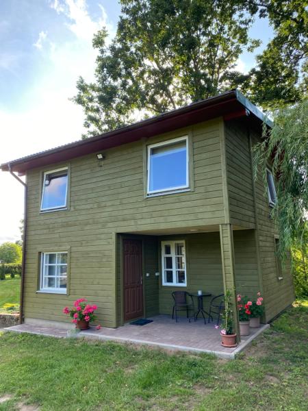 照片显示了位于Kūlupėnai市的Margis House物件。