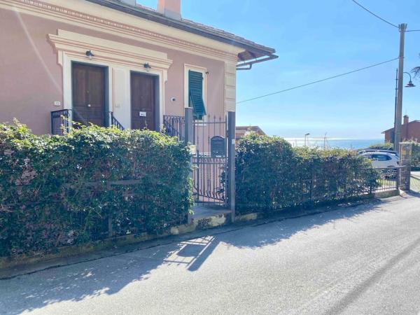 A la foto es mostra l'objecte Bilocale grazioso montefiorito situat a la ciutat de Recco.