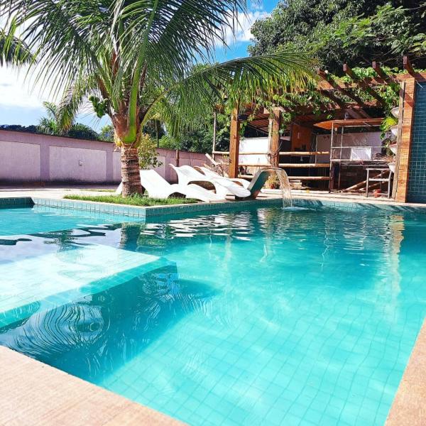 A la foto es mostra l'objecte Casa com piscina e muita tranquilidade situat a la ciutat de Monteiro.