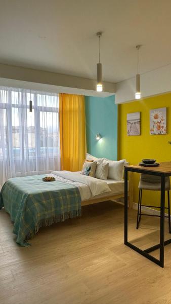 A la foto es mostra l'objecte Студия Bayhouse в спальном микрорайоне Жетысу-4 для 2х гостей situat a la ciutat de Imeni Stalina.