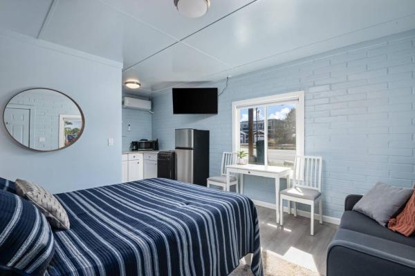 Zdjęcie 1: Cottages at Rockaway Beach Suite #1