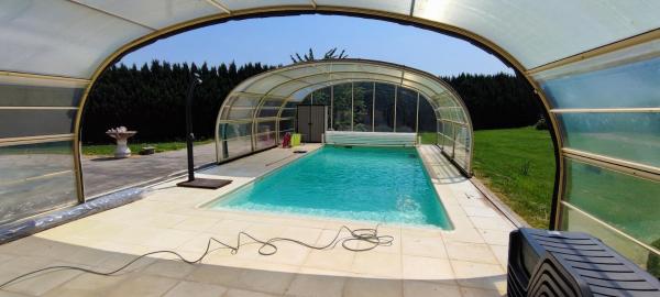 A la foto es mostra l'objecte Villa au calme, piscine couverte chauffée 365j situat a la ciutat de Thiberville.