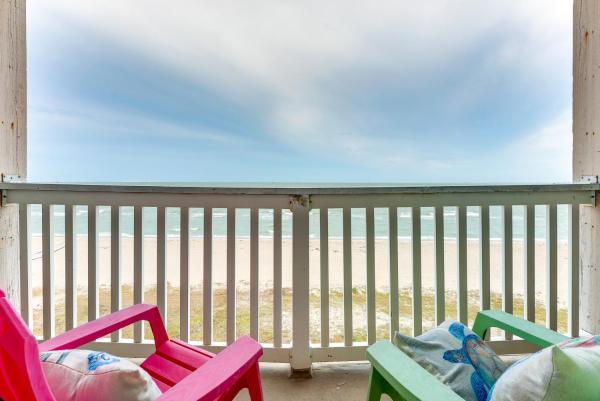 A la foto es mostra l'objecte Beachfront Corpus Christi Condo w/ Pool Access! situat a la ciutat de Corpus Christi.
