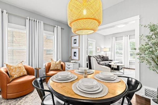 Fresh, Contemporary 2BR Home in Downtown Royal Oak photo 5