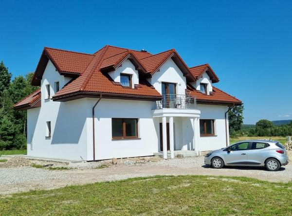 Na zdjęciu widoczny jest obiekt Niebo nad Łysicą położony w mieście Psary.