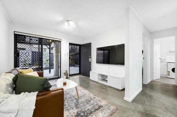 På billedet ses objektet CENT29 - Riverside Retreat beliggende i byen Perth.