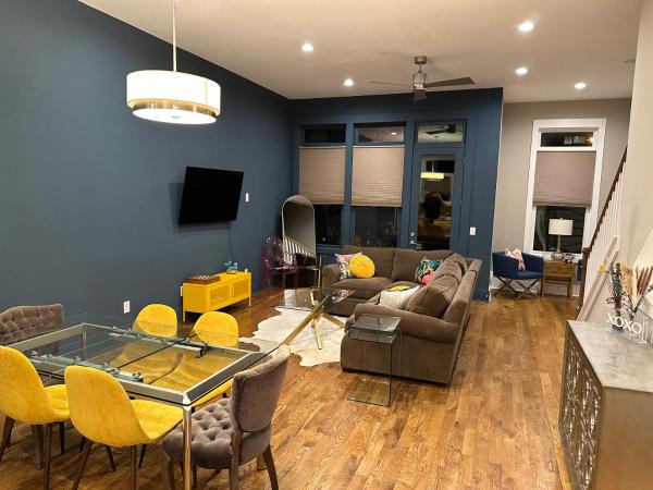 GLITZ & GUITARS I Stylish 3BR with Rooftop Hot Tub in East Nashville photo 6