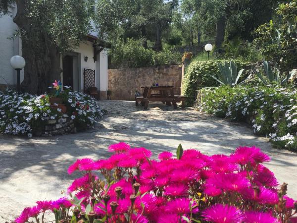 Na fotografii je vidět objekt Azienda Agricola B&B Macchiaria nacházející se ve městě Vieste.