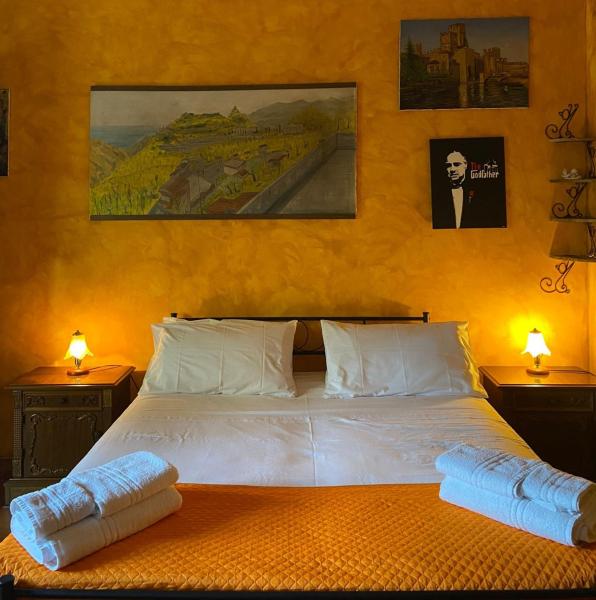Nella foto è visibile l'oggetto A Casa da Nonna Brasa Holiday Home Savoca situato nella città di Savoca.