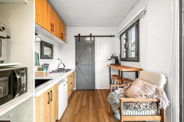 Tiny Home - Redbirdの写真8
