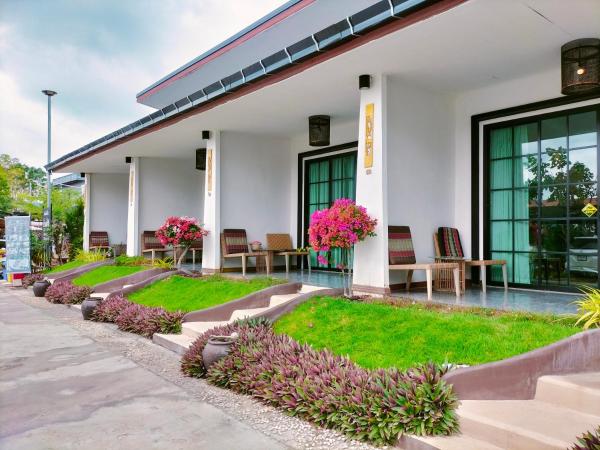 På billedet ses objektet โรงแรมบ้านมะลิ ฮิลล์ เรสซิเด้นท์ beliggende i byen Kaeng Khlo.