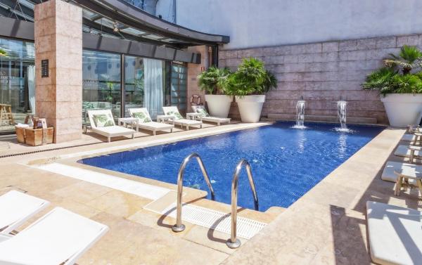 Hotel Urban, a Small Luxury Hotel of the World, Madrid