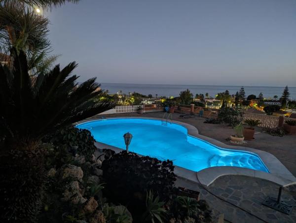 Na fotografii je vidět objekt Panoramic Sea View Apartment nacházející se ve městě Cala del Moral.