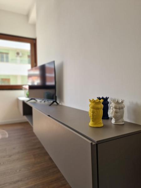 写真にはパレルモ市にあるSPRING APARTMENTSが写っています。