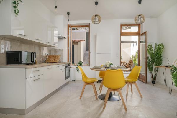 Sublime appartement avec Terrasse & Climatisation by ImmoConciergerie, Marseille
