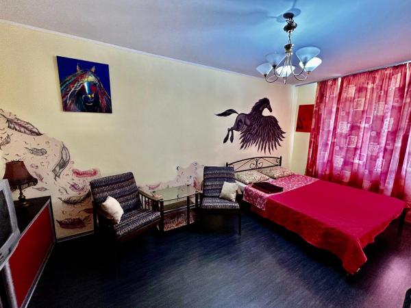 A la foto es mostra l'objecte Apartment near train station and close to city center situat a la ciutat de Kíev.