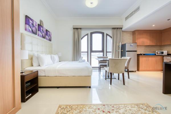 På billedet ses objektet Near to Iconic Miracle & Butterfly Garden Urban Vibe Studio, Lincoln Park A, Arjan-Dubailand by Deluxe Holiday Homes beliggende i byen Dubai.