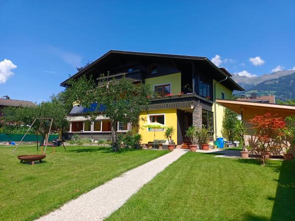 Na zdjęciu widoczny jest obiekt Ferienwohnung Holiday Lienz położony w mieście Lienz.