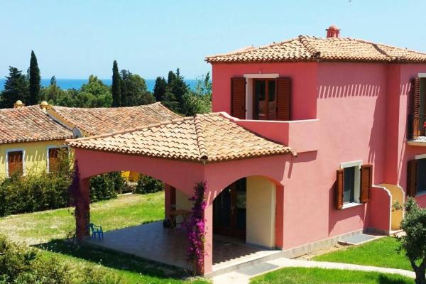 A la foto es mostra l'objecte VILLA MARIS HOLIDAYS - close to the Sea, beach 5 mins walk situat a la ciutat de Tertenìa.