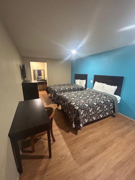 Na fotografii je vidět objekt Blue Star inn nacházející se ve městě Henderson.