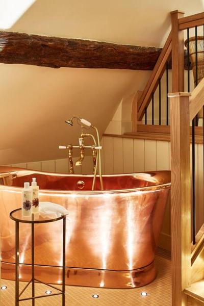 A la foto es mostra l'objecte Dawn at The Sun Inn Felmersham, Our Signature Duplex Suite situat a la ciutat de Sharnbrook.