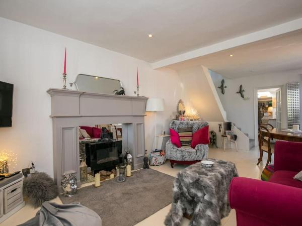 En la foto se muestra el objeto Gorgeous House near Windsor & River Thames ubicado en la ciudad de Datchet.