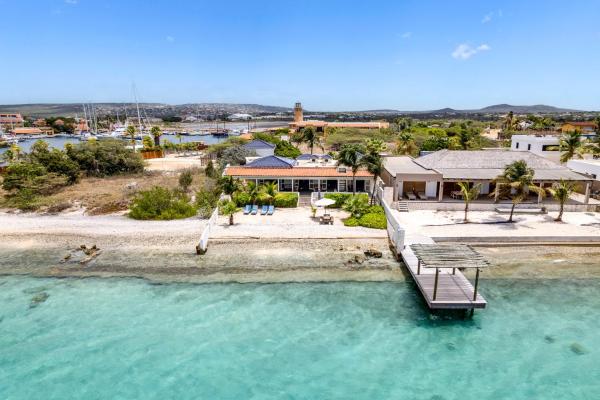 Oceanfront - Villa Port of Call -, Kralendijk