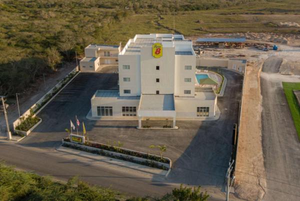 Foto 6: Super 8 by Wyndham Manzanillo