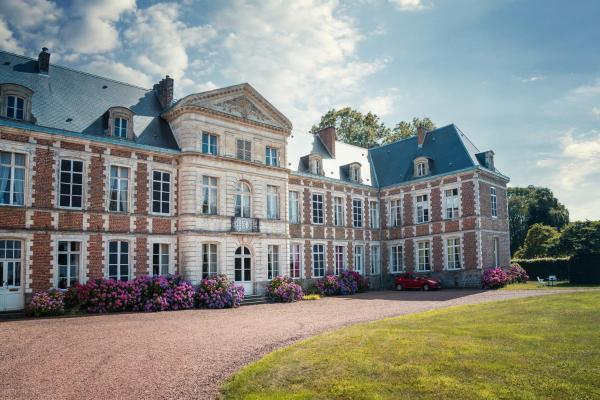 En la foto se muestra el objeto Chambres d'hôtes & Gîtes du Château de Grand Rullecourt ubicado en la ciudad de Ambrines.