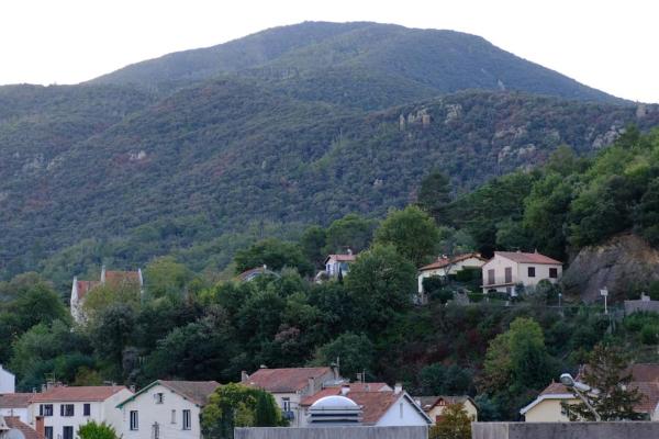 A la foto es mostra l'objecte Chez Dodi situat a la ciutat de Montbolo.