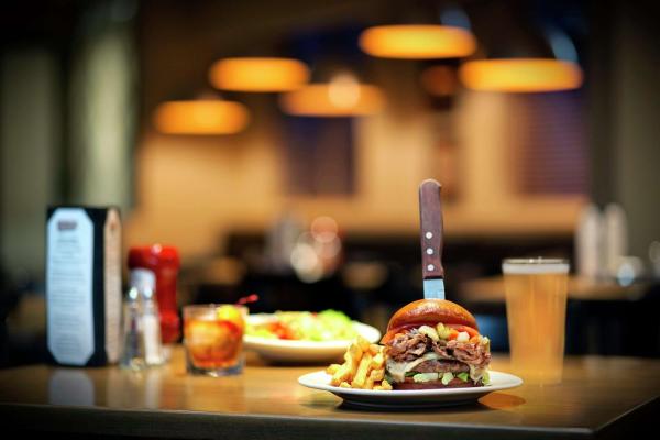 Fotografia 9: DoubleTree by Hilton Chicago Midway Airport, IL