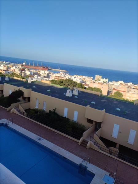 A la foto es mostra l'objecte Apartamento reformado con piscina y vistas situat a la ciutat de Garrucha.