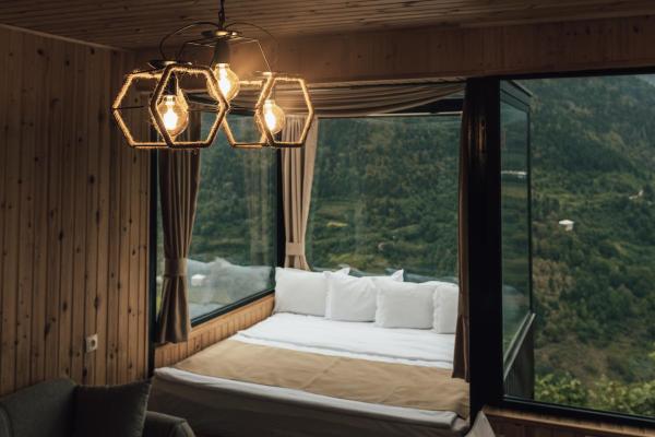 Nella foto è visibile l'oggetto Unique Boutique Hotel Near Batumi situato nella città di Ch'ik'unet'i.