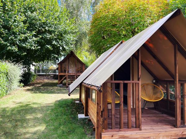 Camping Canal De Berry - Cher