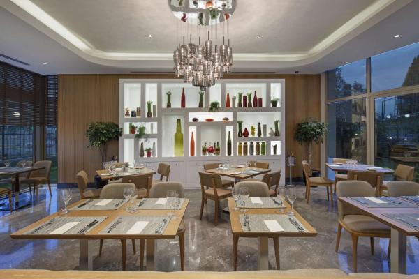 DoubleTree by Hilton Hotel Istanbul - Tuzla photo 4