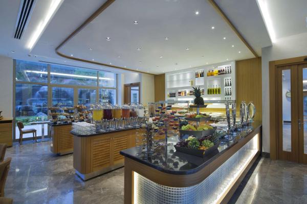 DoubleTree by Hilton Hotel Istanbul - Tuzla photo 5
