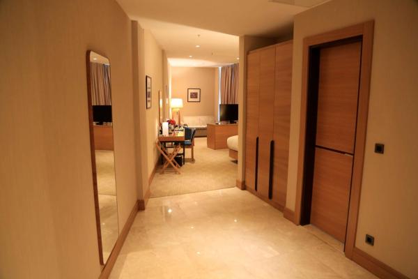 DoubleTree by Hilton Hotel Istanbul - Tuzla photo 9