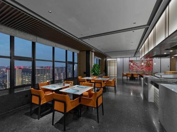 Foto 4: DoubleTree by Hilton Chengdu Riverside