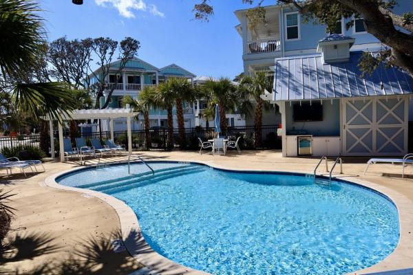 Barefoot Cove - Kure Beach