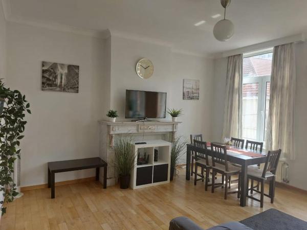 På bildet vises objektet Charming 1-Bedroom Apartment som ligger i byen Brussel.