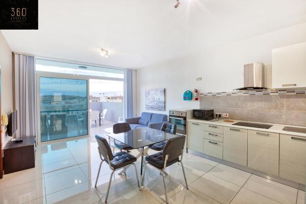 Fotografia 7: Beautiful, 2BR Penthouse with large balcony + BBQ by 360 Estates