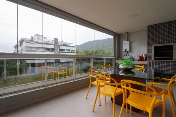 På billedet ses objektet Excelente 02 suítes em condomínio clube - YK01H beliggende i byen Florianópolis.