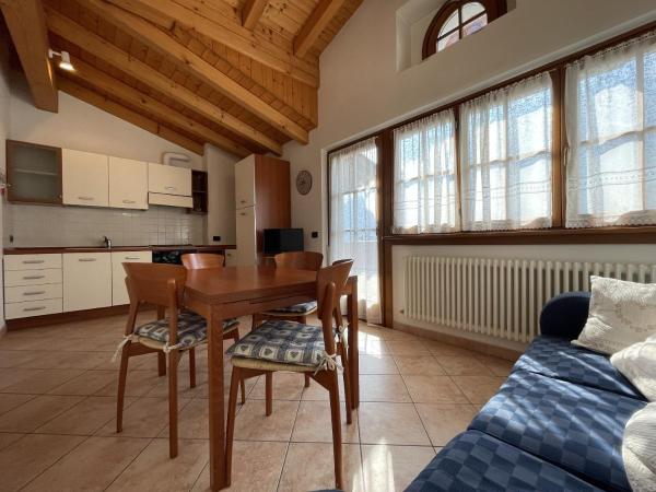 På billedet ses objektet Casa Adamello Giustino beliggende i byen Massimeno.