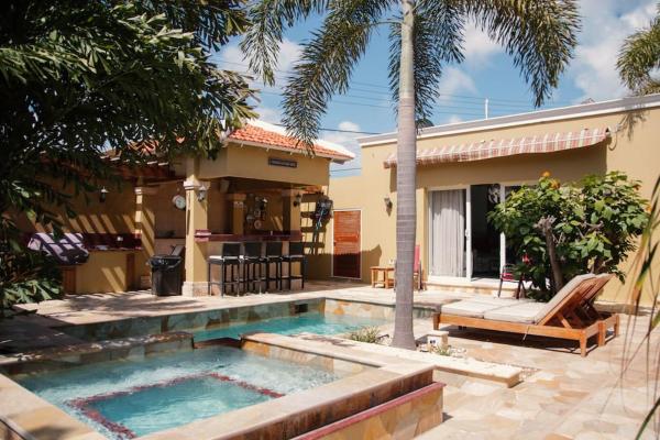 Villa di Sufia, Noord