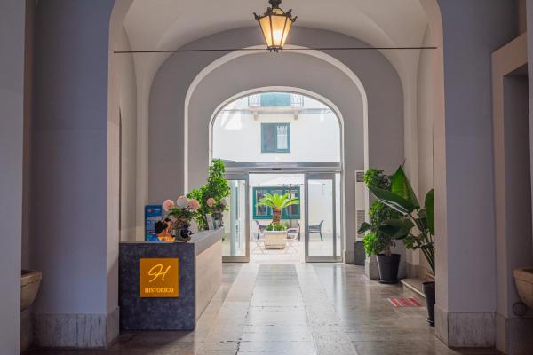 A la foto es mostra l'objecte Historico Loft & Rooms Palazzo Adragna XIX situat a la ciutat de Trapani.
