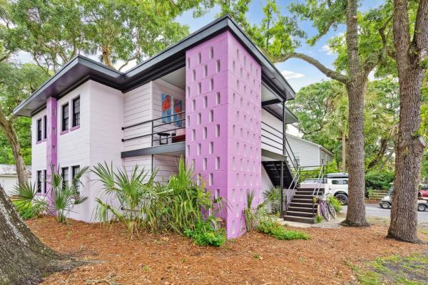 Folly Vacation Great Location, Vintage And Fun 120 Unit A - Folly Beach, SC